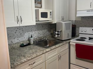 132 Berkshire E #F, West Palm Beach, FL 33417