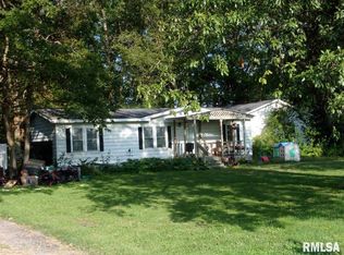 5163 Hotze Rd, Salem, IL 62881