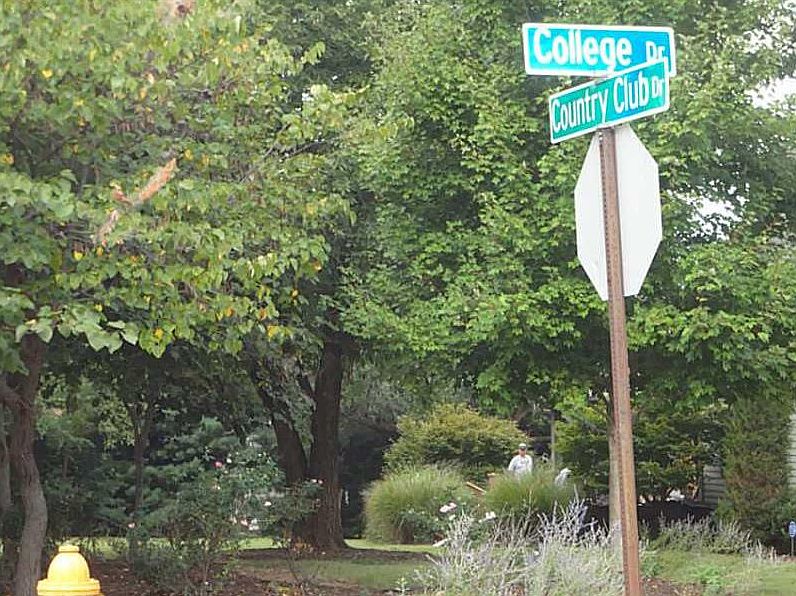 1st image of 2423 S College Drive