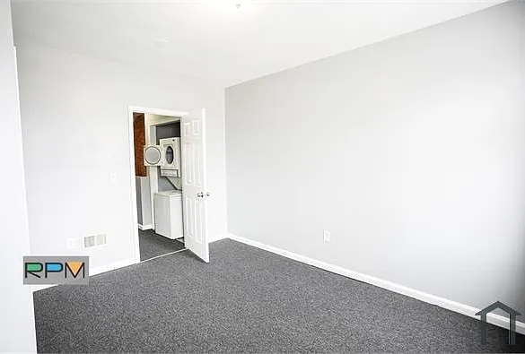 2 bed, $2,000 — Photo 2
