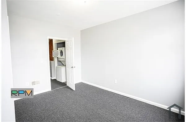 Building Photo - 1607 N Patterson Park Ave