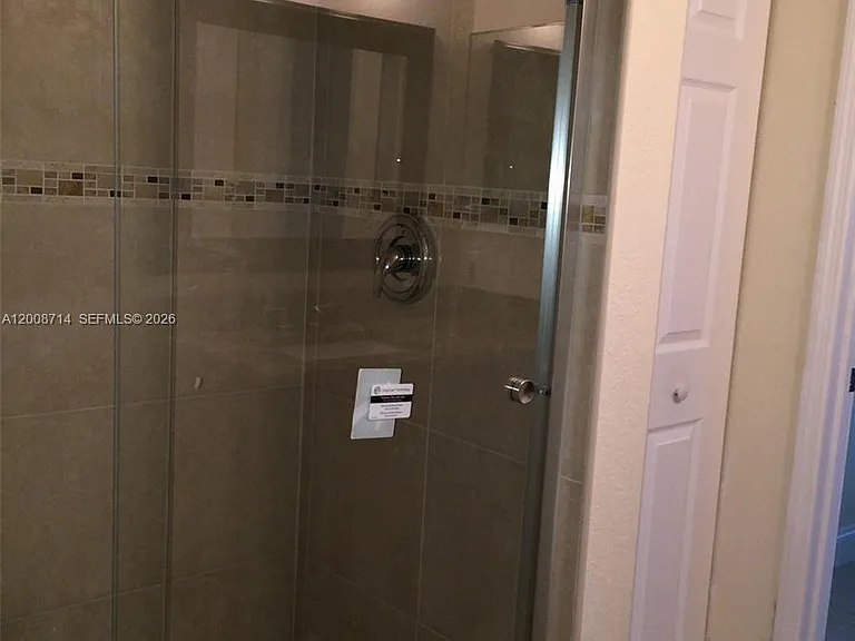 407 Gardens Dr #103 — Photo 7