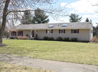 12 Carriage Hill Dr, Long Valley, NJ 07853