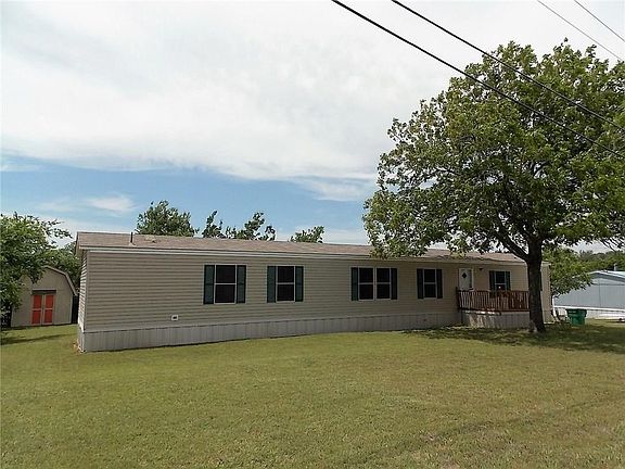 3rd image of 3510 Gerry Dr