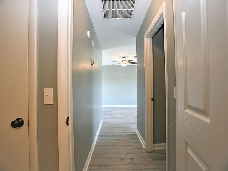 4014 Irwin St — Photo 24