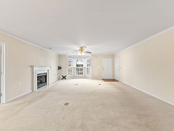 5th image of 1335 Danbury Dr #62