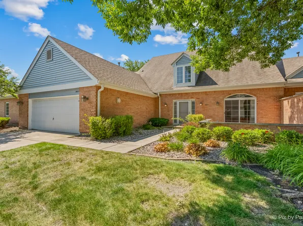 5615 Chesapeake Dr Unit 5615, McHenry, IL 60050