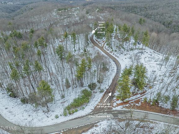 3rd image of 301 N Of Cross Mtn