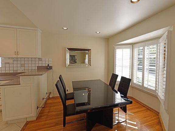 4th image of 2422 Beverwil Dr