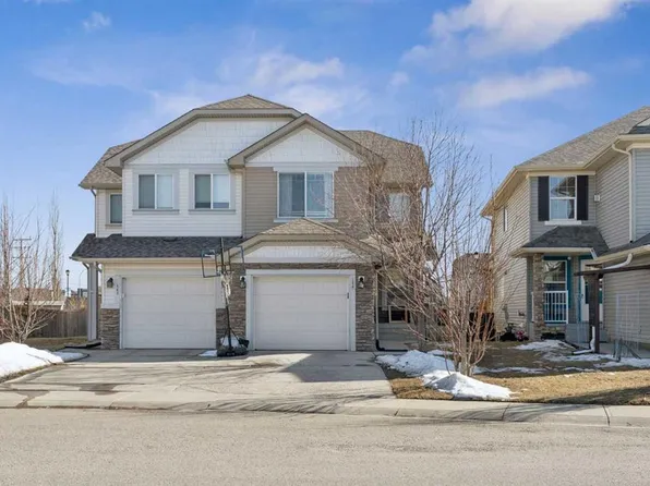 144 N Canals Cir SW, Airdrie, AB T4B 3E9