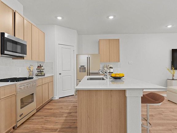 6th image of this home
