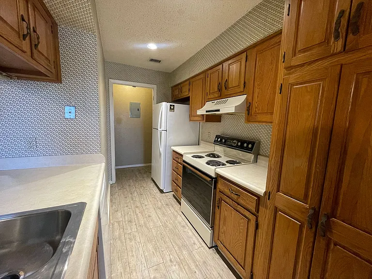 657 Ruidosa Ave #215 — Photo 6