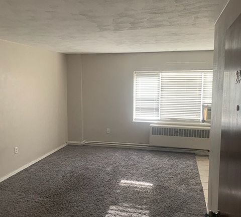 2nd image of 320 Washington St APT 504