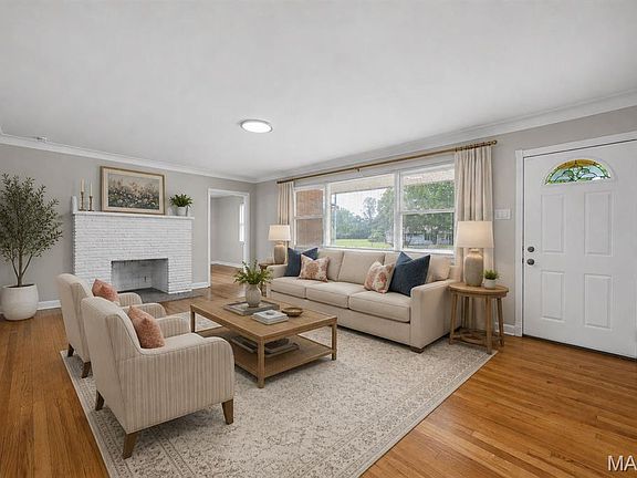 4th image of 8142 January Ave