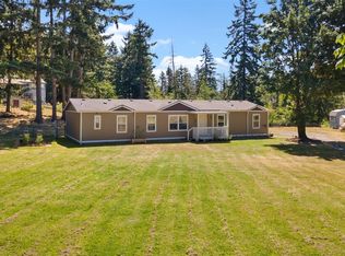 807 Tipsoo Loop S, Rainier, WA 98576