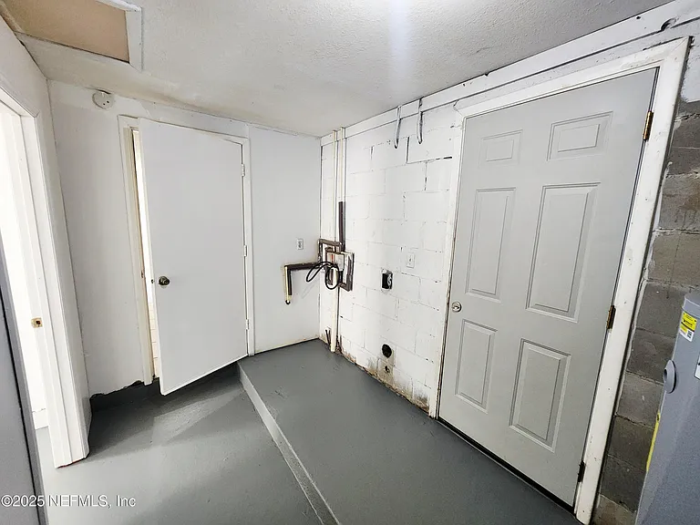 7127 Prellie St — Photo 12