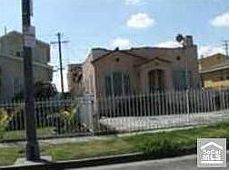 1st image of 812 E 88th Pl