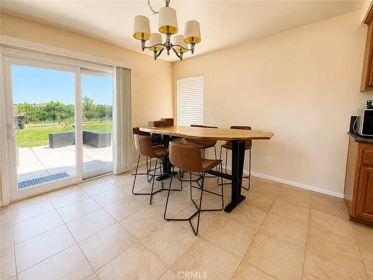 31628 Loma Linda Rd — Photo 5