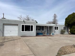 2031 Erbbe St NE, Albuquerque, NM 87112