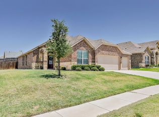 501 Shady Oaks Ave, Little Elm, TX 75068