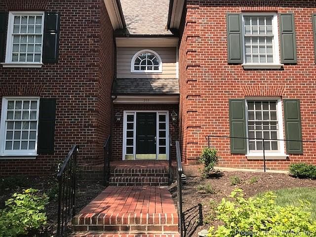 1st image of 237 Woodmere Dr Unit D