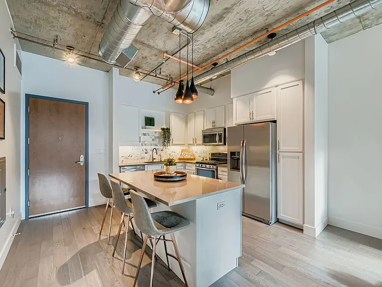3401 Arapahoe Ave #212 — Photo 8