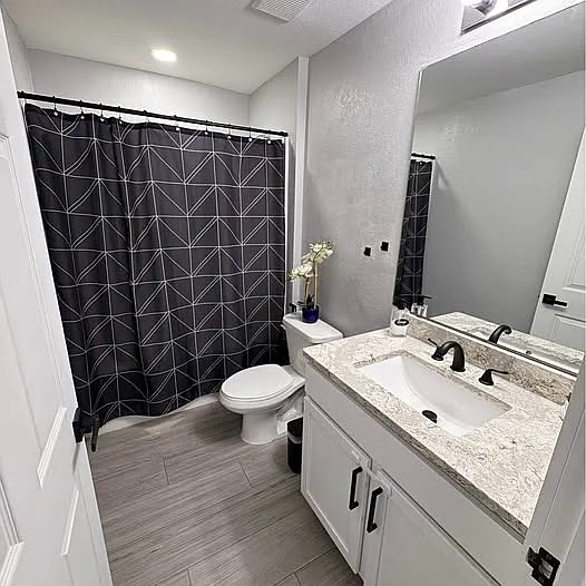 1215 NW Juanita Pl — Photo 6