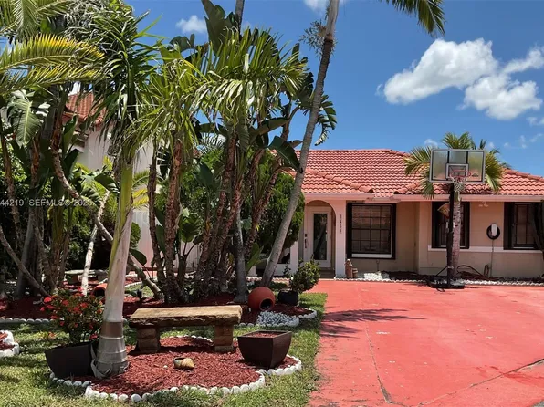 8453 NW 189th Street Rd, Hialeah, FL 33015