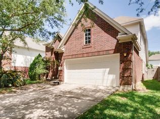 17926 Camden Oaks Ln, Richmond, TX 77407
