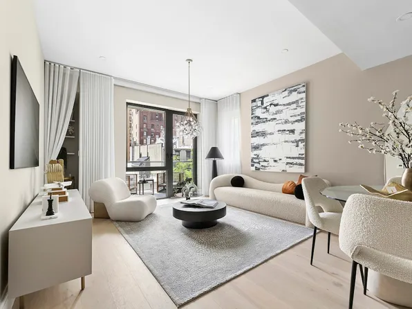 244 East 52nd Street image 1 of 15