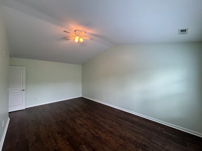 8211 Saltwood Pl — Photo 22