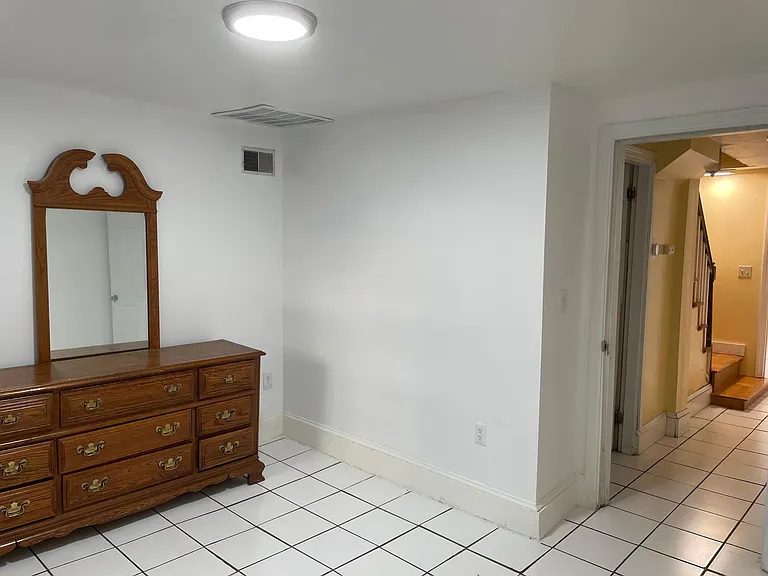 6 Sewall St #1 — Photo 28