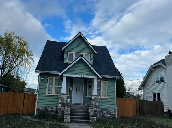 2721 S 14th St, Tacoma, WA 98405