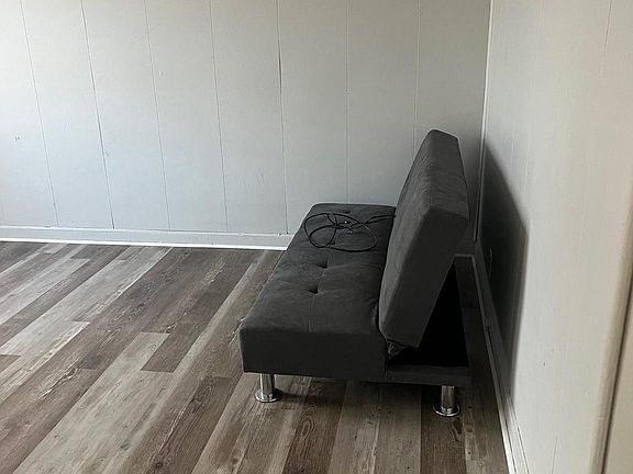 4th image of 7428 Thouron Ave