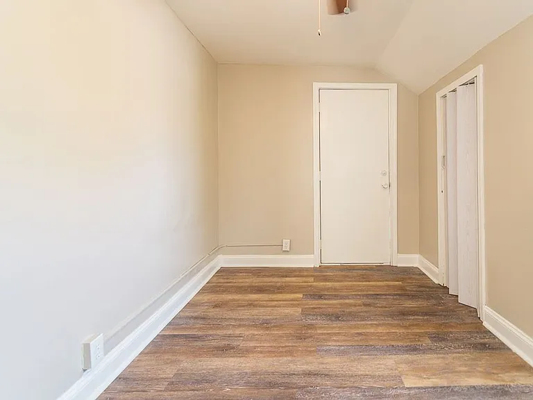 1340 Sheffield Rd — Photo 24