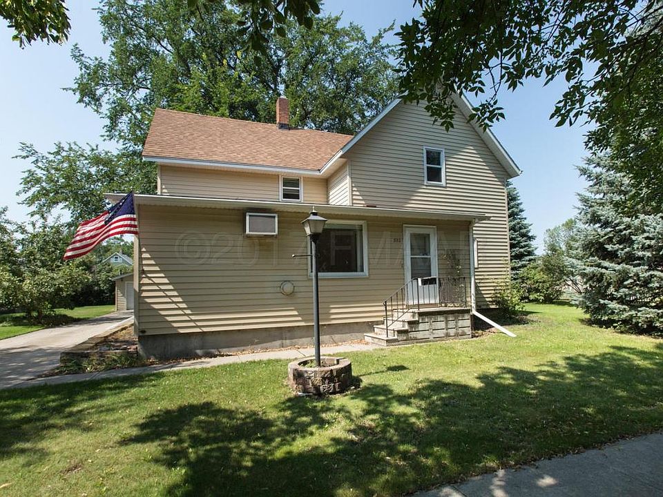 1st image of 352 Langer Ave N