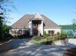 135 W Main St, Albemarle, NC 28001
