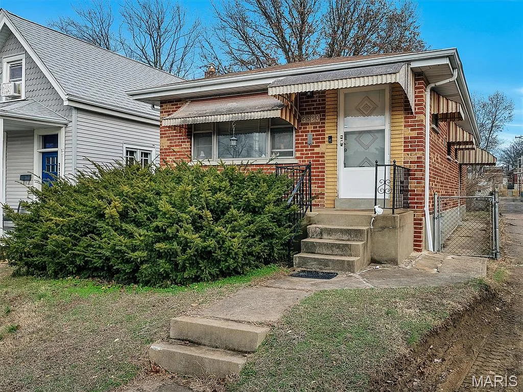 2830 59th St photo 1