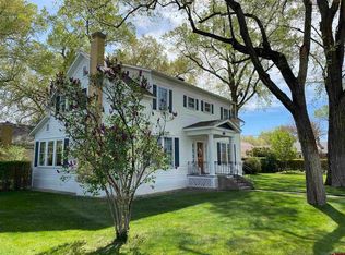 136 N Nevada Avenue, Montrose, CO 81401