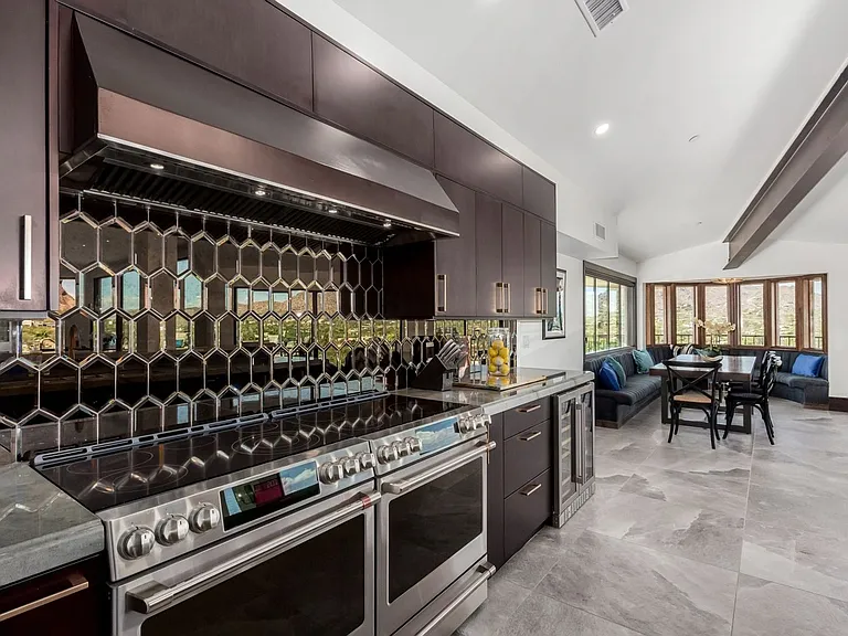 5655 N Camelback Canyon Dr — Photo 27