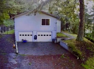 197 Walker Creek Rd, Reedsport, OR 97467