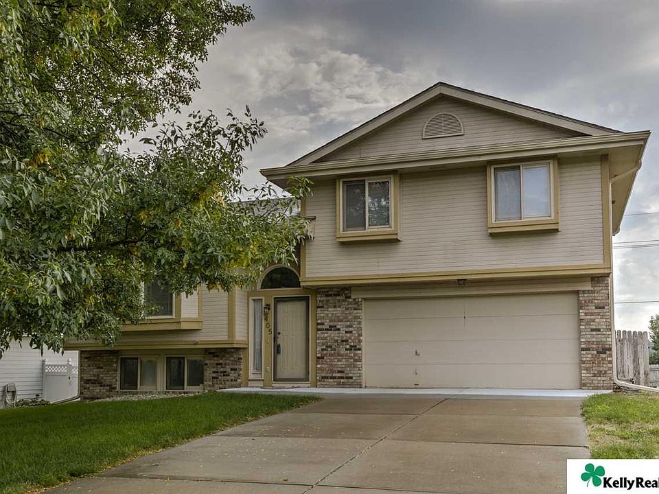 1st image of 405 Summerset Dr