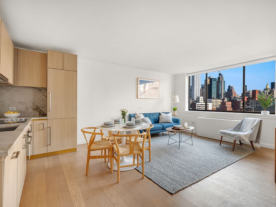 1st image of 250 W 19th St APT 4O