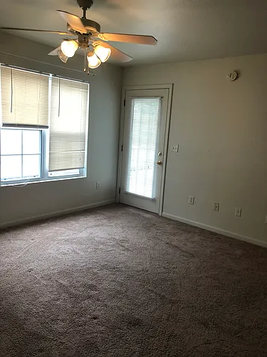1045 Redbud Rd #7 Photo 1