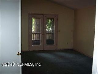 4th image of 3050 Caroline Crest Dr E