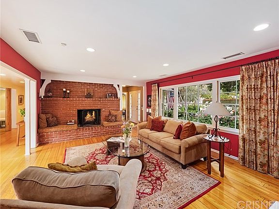 3rd image of 5140 Amigo Ave