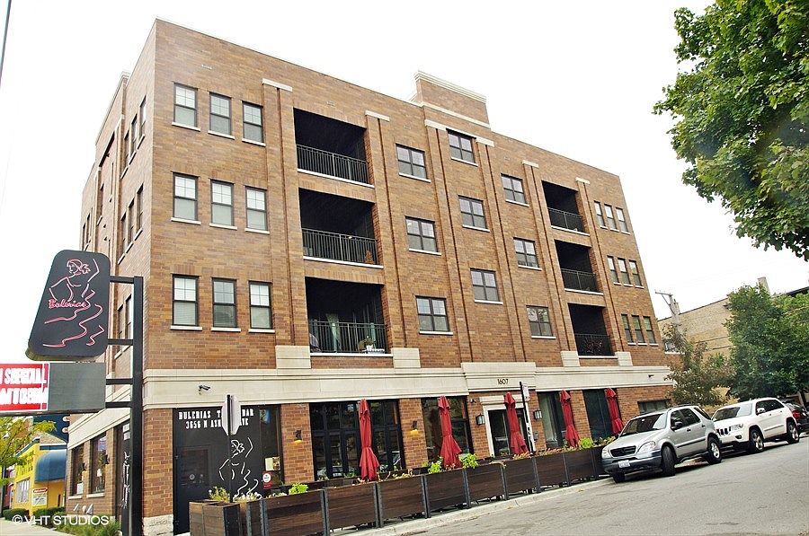 1st image of 1607 W Waveland Ave APT 4E