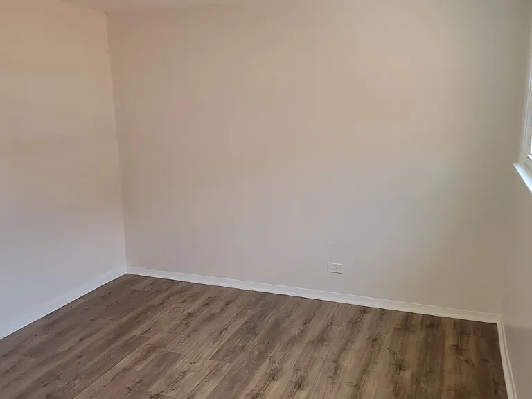 15907 Debra Dr — Photo 27