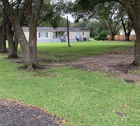 5th image of 1762 Yorkshire Dr