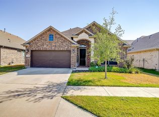208 Gill Point Ln, Aledo, TX 76008